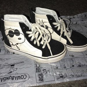 PEANUTS VANS